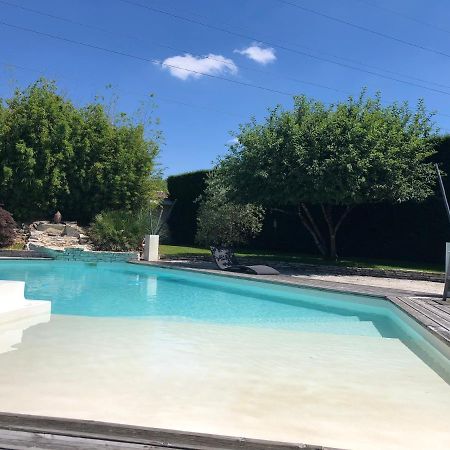t2 indépendant dans maison avec piscine proche bordeaux Eysines Exterior foto