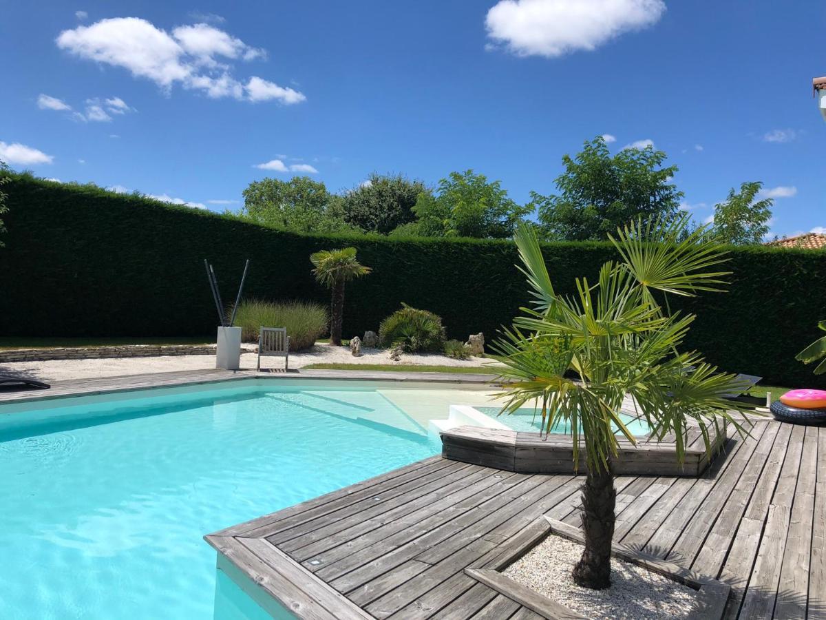 t2 indépendant dans maison avec piscine proche bordeaux Eysines Exterior foto