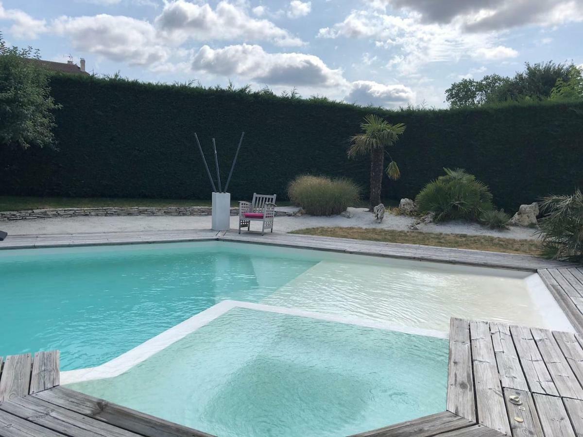 t2 indépendant dans maison avec piscine proche bordeaux Eysines Exterior foto