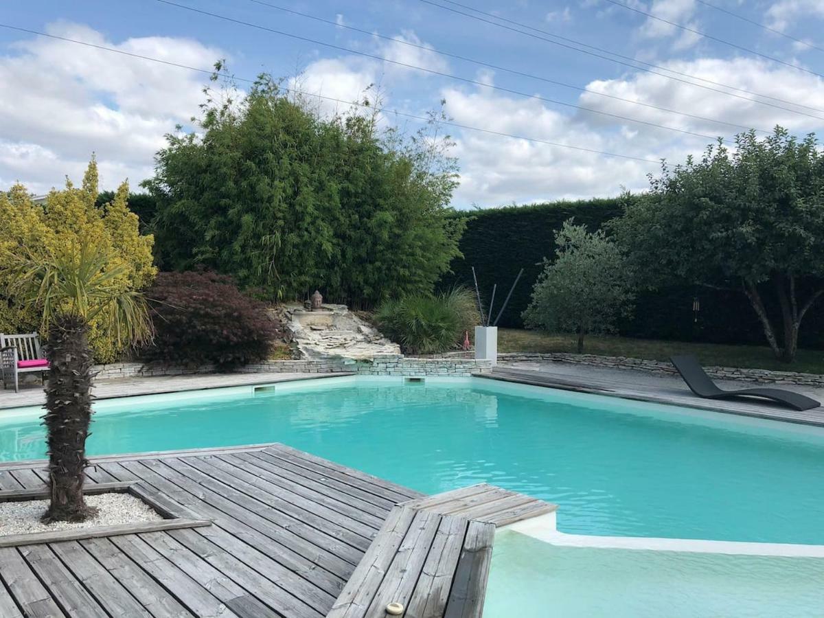t2 indépendant dans maison avec piscine proche bordeaux Eysines Exterior foto