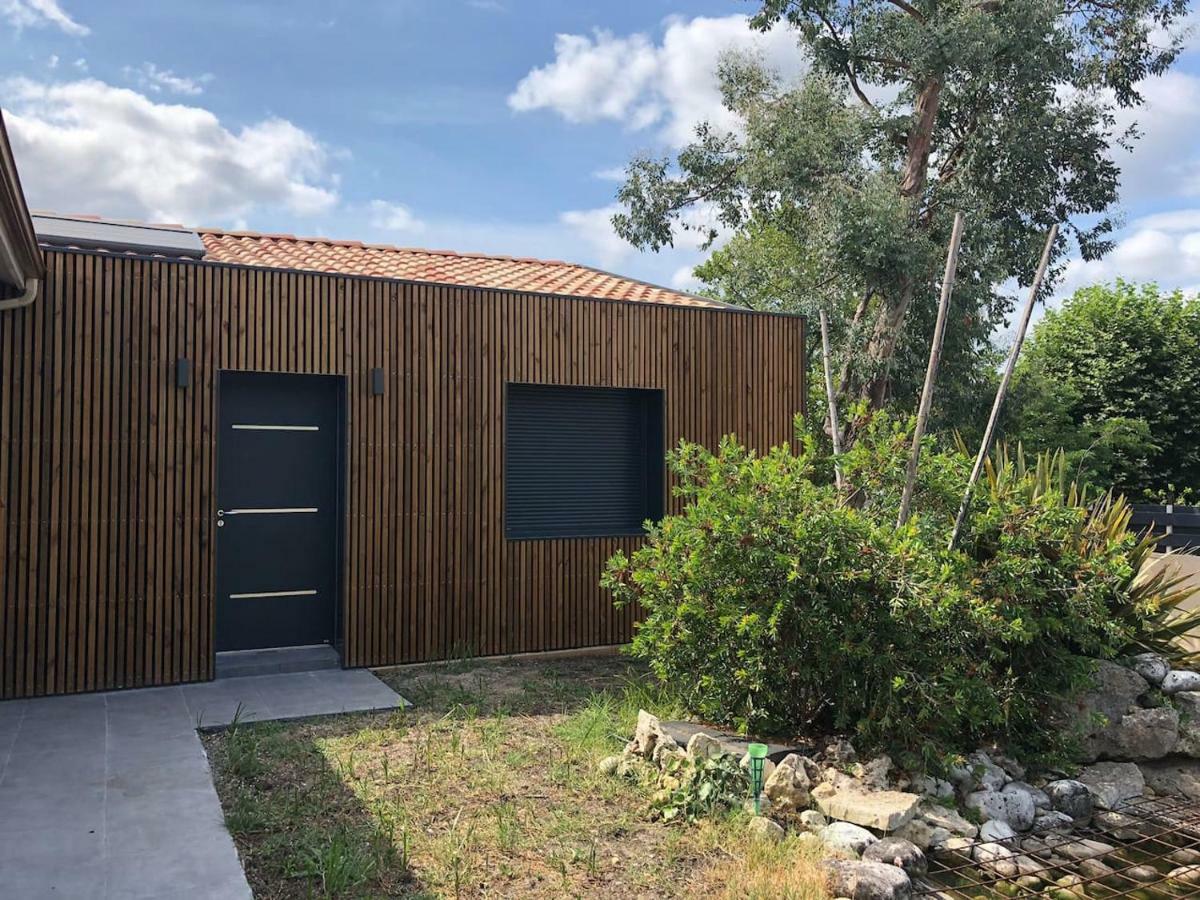 t2 indépendant dans maison avec piscine proche bordeaux Eysines Exterior foto
